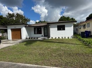 2411 McKinley St, Hollywood, FL 33020