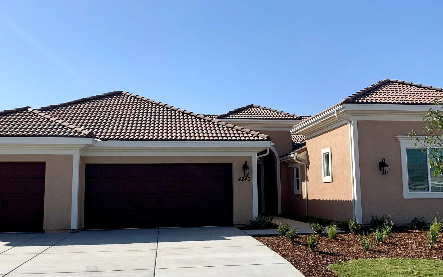 4243 Spring Tree Ln — Photo 1