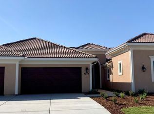 4243 Spring Tree Ln, Bakersfield, CA 93314