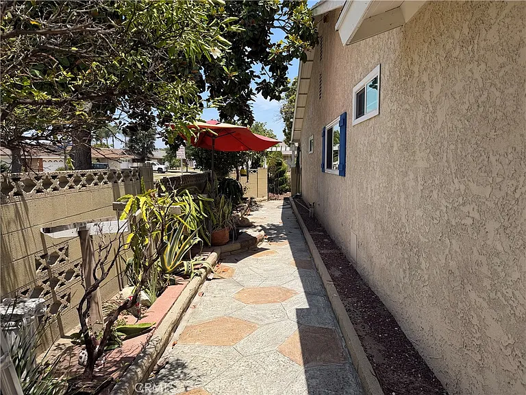 2512 W Fulcrum Pl — Photo 29