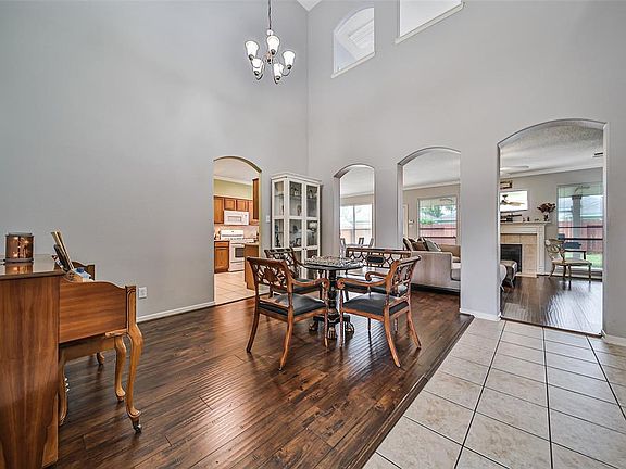 5th image of 16734 Roseglade Dr