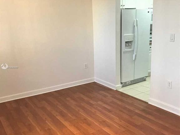 4th image of 3355 NE Thirteen Circle Dr #107-28