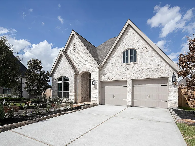 8703 Azalea Crossing Ct — Photo 2