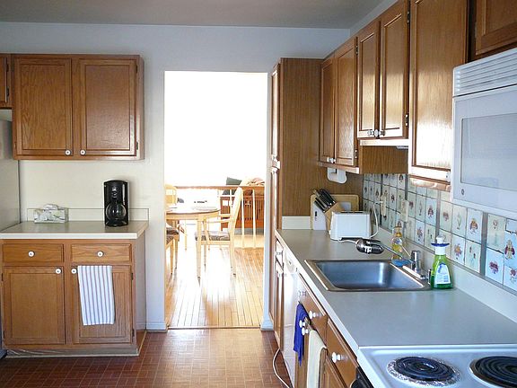 2nd image of 6113 Old Brentford Ct