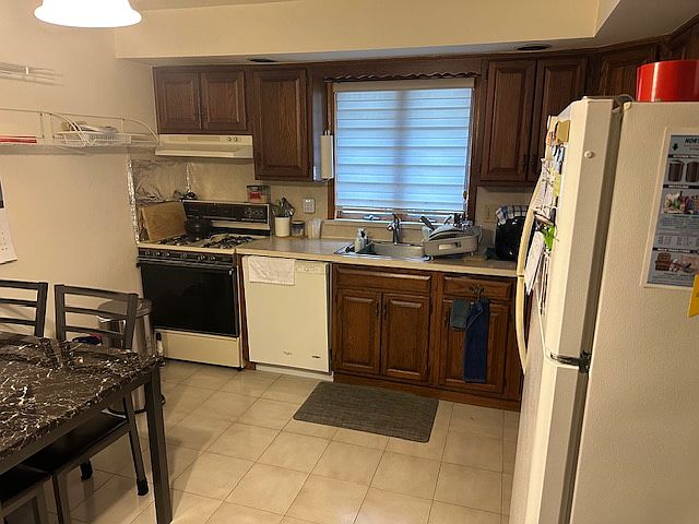 1st image of 30 E Harwood Ter Floor 1