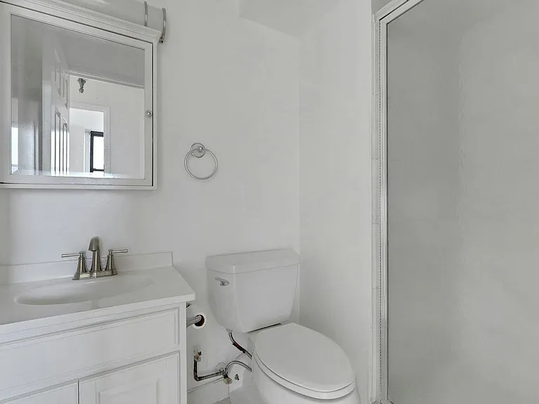 9019 Wall St #6B — Photo 7