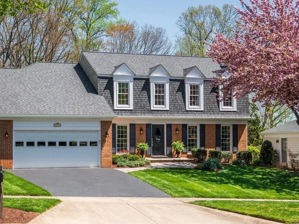 12108 Triple Crown Rd, Gaithersburg, MD 20878