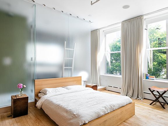 5th image of 345-347 Grand St APT 4