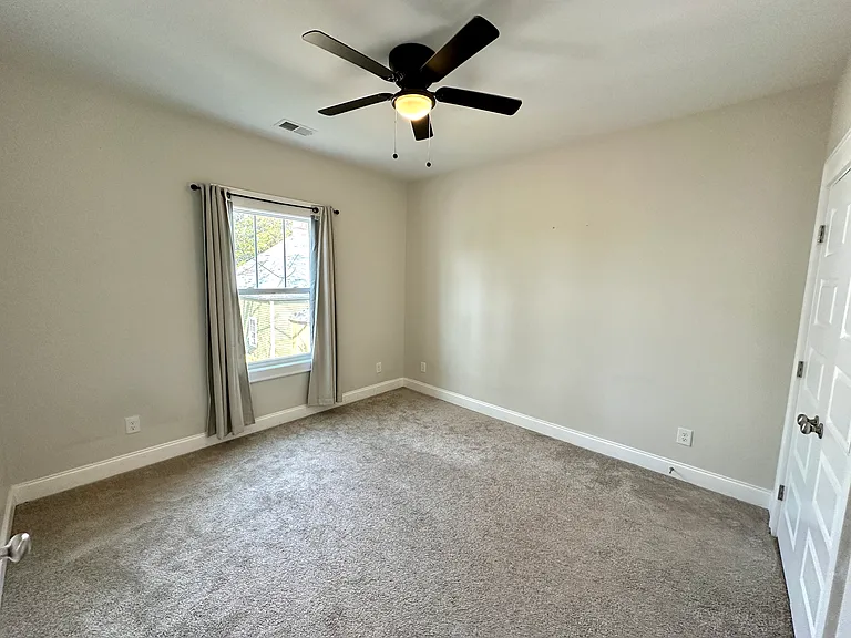 103 Pine St — Photo 15