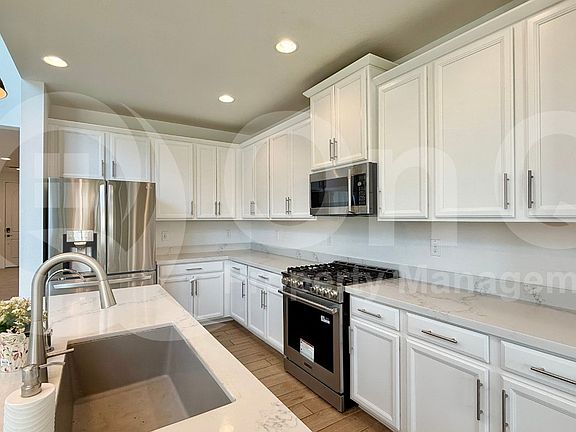 3rd image of 12129 W Luxton Ln