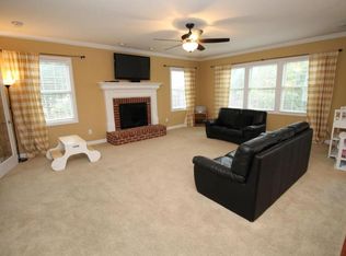 7670 Early Meadow Rd, Westerville, OH 43082
