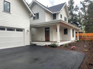 61662 SW Woodriver Dr, Bend, OR 97702