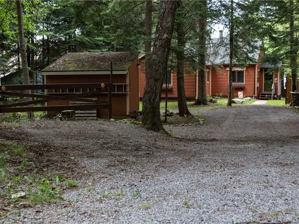 9 7th Lake Rd, Inlet, NY 13360