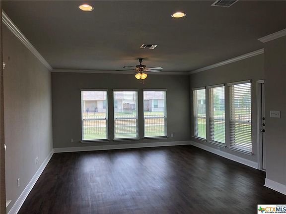 4th image of 7520 Buffalo Grass Dr
