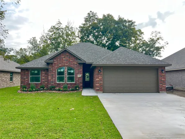 1031 S Anderson St, Angleton, TX 77515