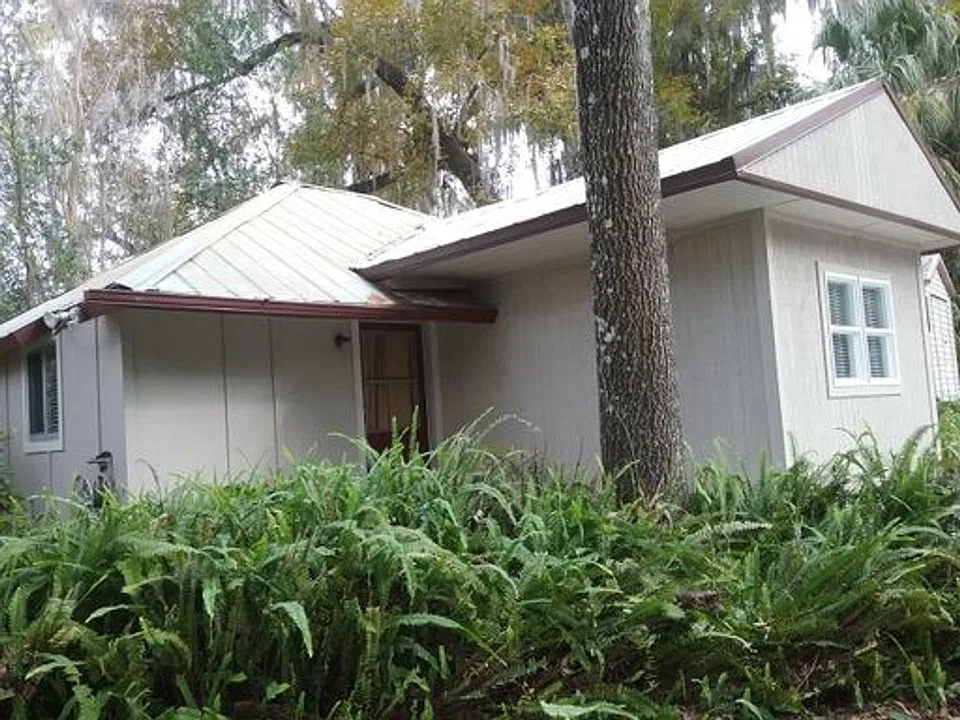 1626 Alexander Dr