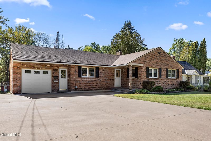 2nd image of 291 Vley Road