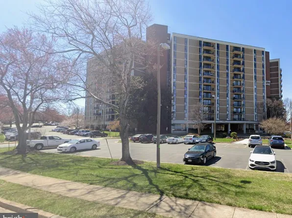 6800 Fleetwood Rd APT 913, Mc Lean, VA 22101