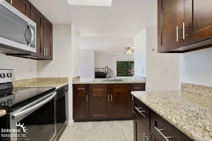 4850 E Desert Cove Ave #320