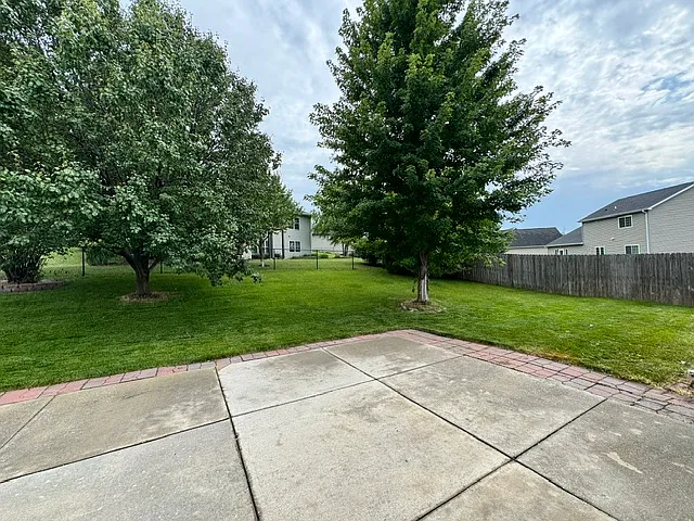6111 Thompson Creek Blvd — Photo 18