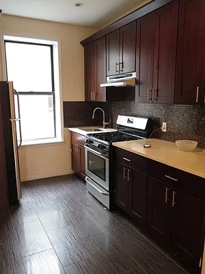 Rented by Bohemia Realty Group | media 7