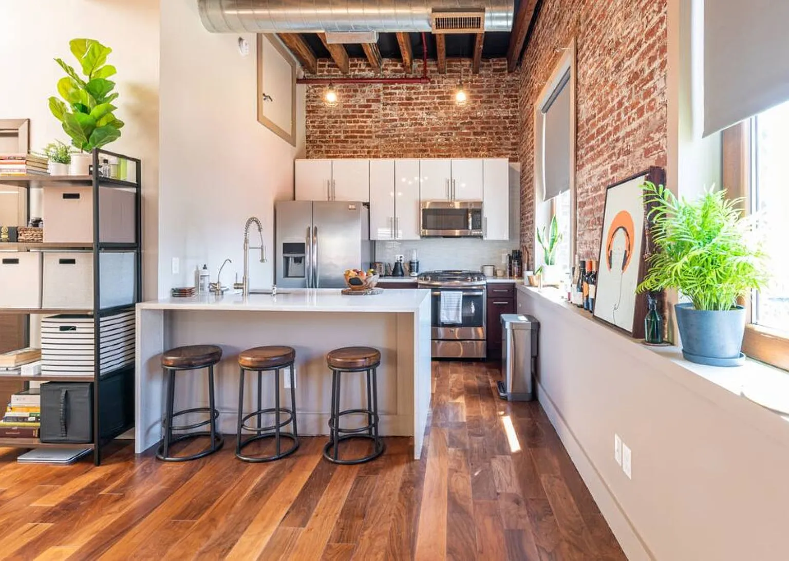 1 bed, $2,800 — Photo 1