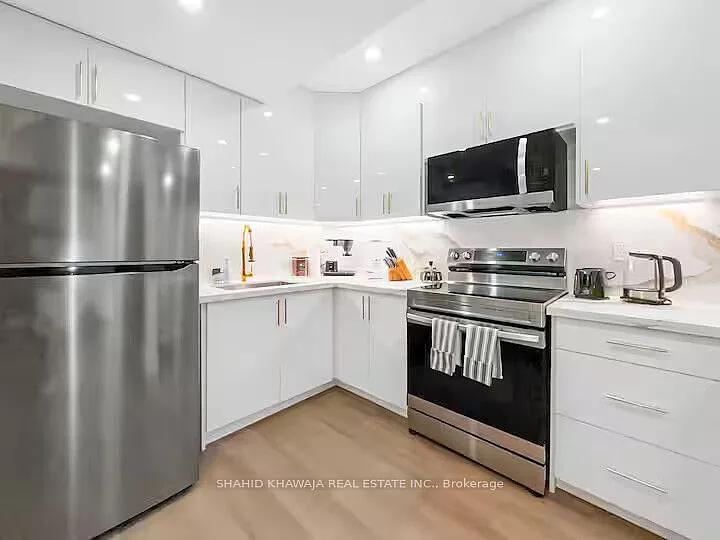 1328 Aymond Cres #BASEMENT — Photo 26