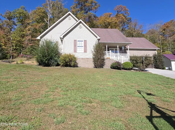 230 Windermere Dr, Middlesboro, KY 40965