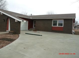 424 N Spruce St, Garnett, KS 66032