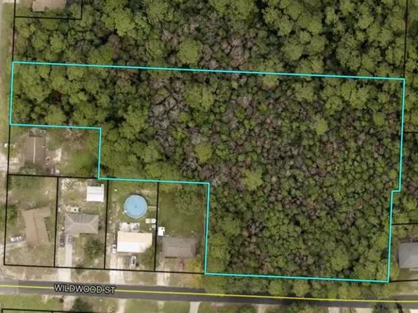 26-28 Wildwood St, Mary Esther, FL 32569