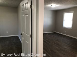 101 Central High St APT 2, Dickson, TN 37055