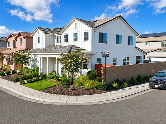 2nd image of 411 Atlantica Dr S
