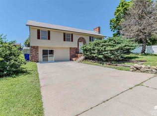 1504 Shamrock St, Junction City, KS 66441