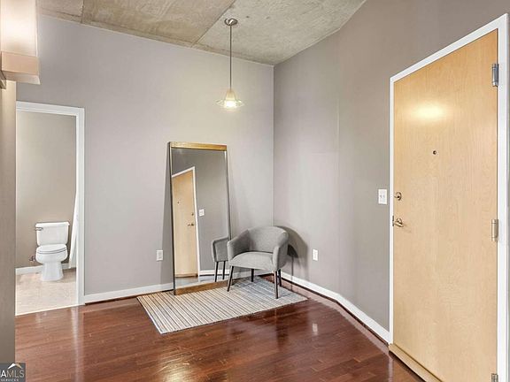 5th image of 361 17th St #1501