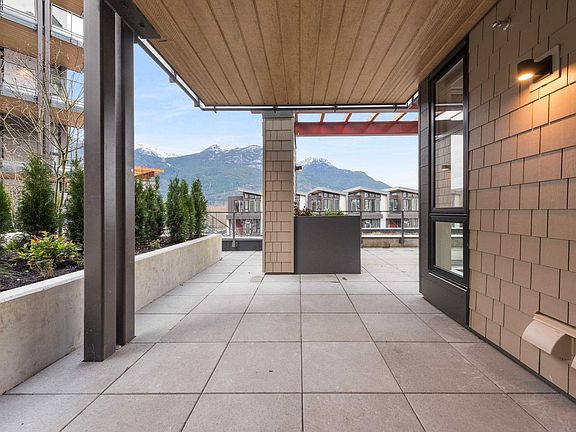2nd image of 1504 Scott Cres #203
