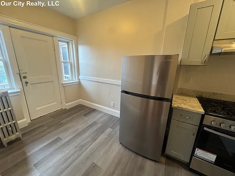 4 Cogswell Ave #33 — Photo 3