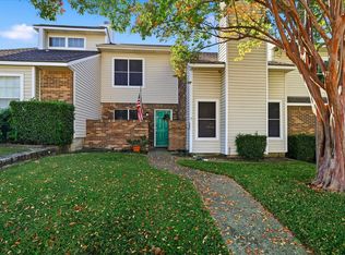 722 Creekwood Ct, Lewisville, TX 75067