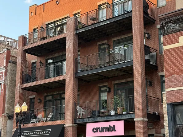 1513 N Milwaukee Ave, Chicago, IL 60622