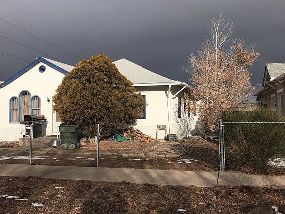 2nd image of 303 E Hill Ave