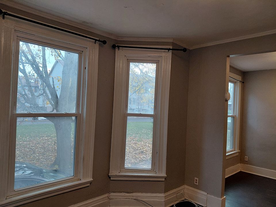 Large windows. Plenty of natural light.