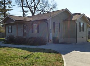 4815 Elder Rd, Knoxville, TN 37912