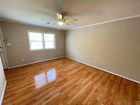 3rd image of 106 Foxberry Cir #A
