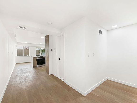 5th image of 3112 Emmons Ave #3136-A2