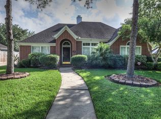 106 Laguna Pointe Dr, League City, TX 77573