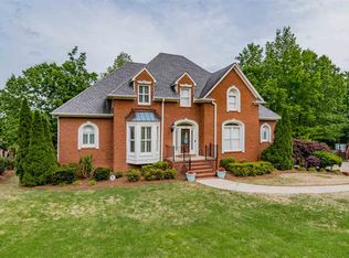 5020 Lake Crest Cir, Hoover, AL 35226