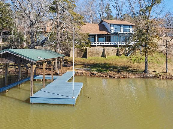 4th image of 2001 Lakeshore Dr