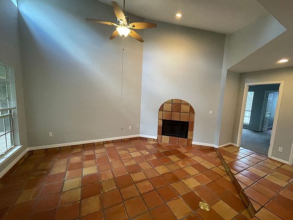 3rd image of 1414 Andra Ln