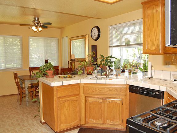 3rd image of 9077 Durness Way