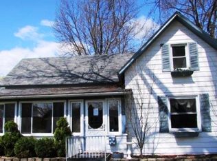 807 Washington St, Algonac, MI