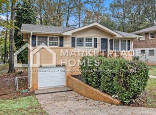 1044 Tamarack Trl, Forest Park, GA 30297